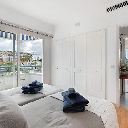 Club Atlantis With Views אדחה