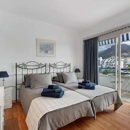 Club Atlantis With Views Costa Adeje